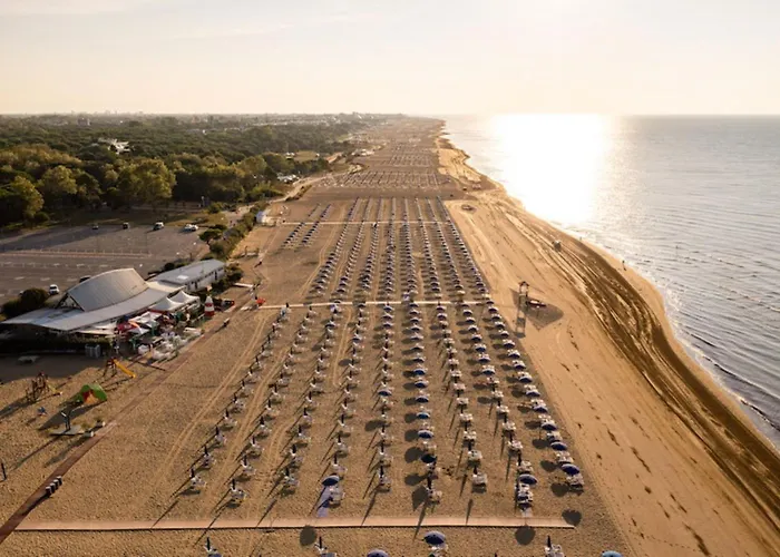 Bright Flat With Shared Swimming Pool Bibione